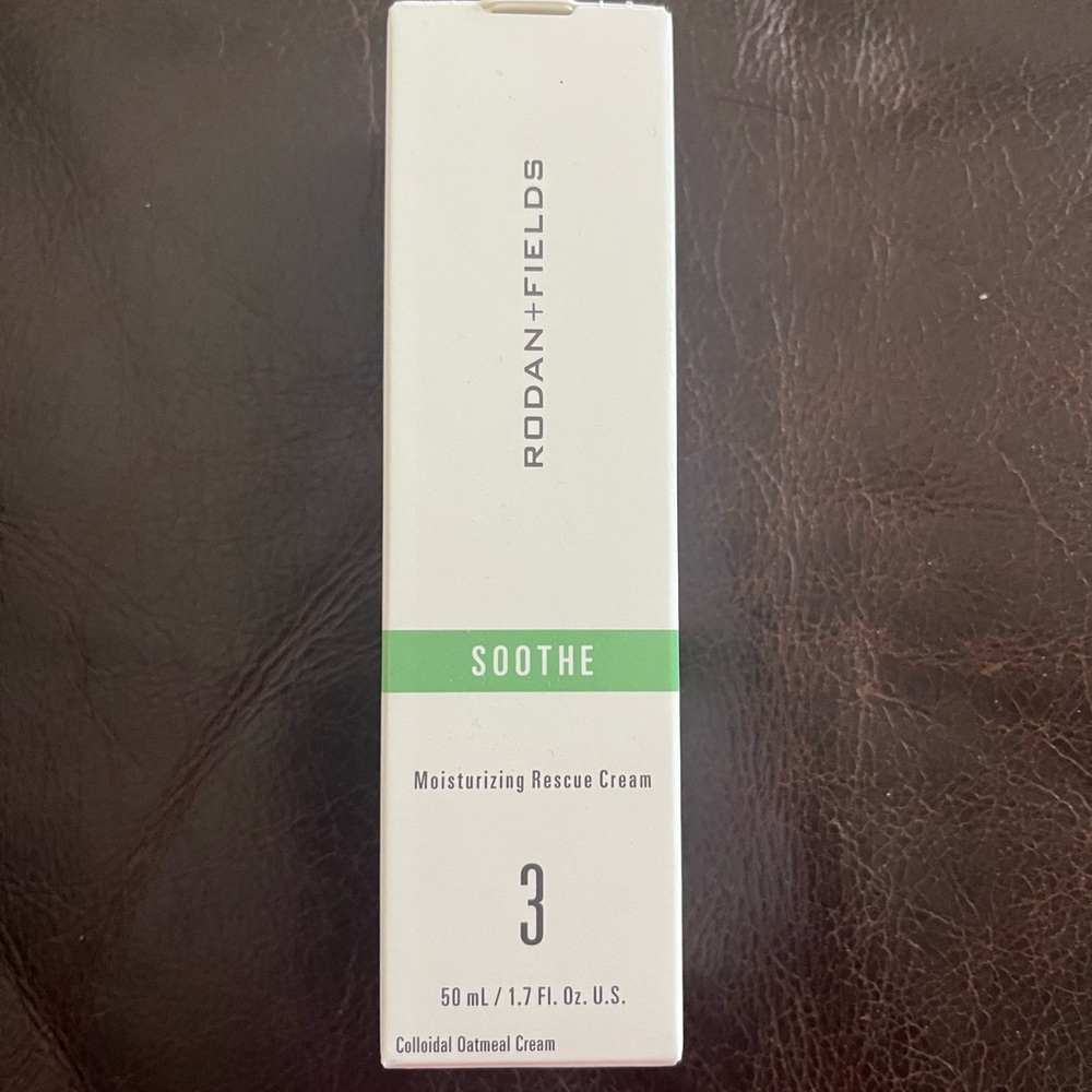 💚Rodan + Fields Soothe Moisturizing Rescue Cream💚
